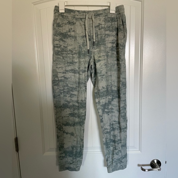 Athleta Farallon drawstring jogger teal tie dye size small petite - Picture 1 of 5